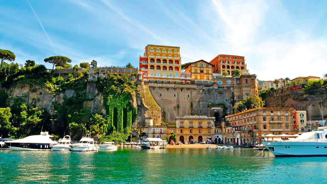 Amalfi Coast Luxury Yacht Charter